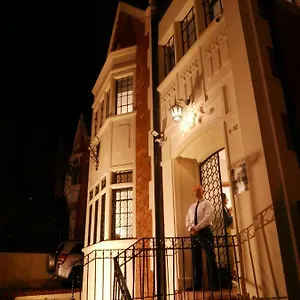 Floralia Casa Boutique Bed & Breakfast